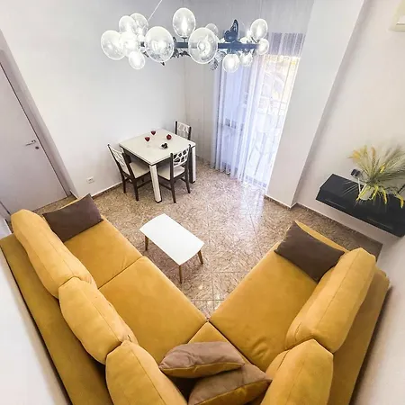 Vacation 889 * Durres