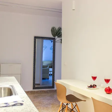 Vacation 889 Durres